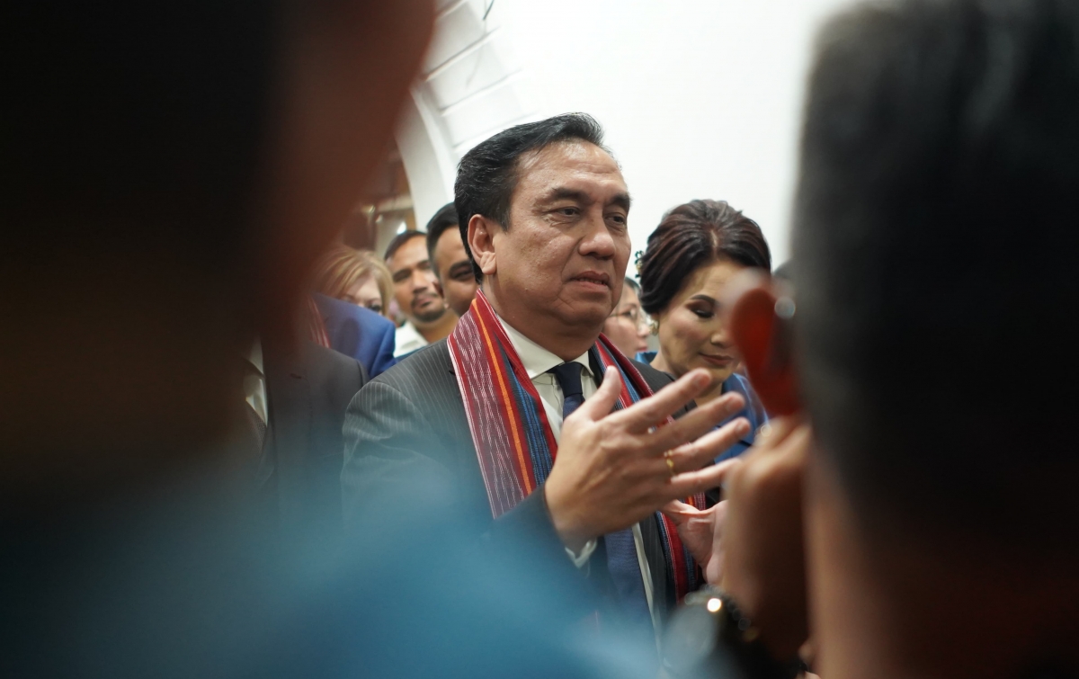 Effendi Simbolon: Rangkul Masyarakat, Jangan Kabur dari Negeri Sendiri (SEKILAS SUMUT)