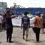 Puluhan Karyawan PT Mitha Sarana Niaga Demo Tuntut Gaji dan THR Belum Dibayar