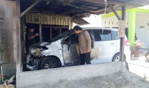 Pelatih Golf di Pancur Batu Alami Teror, Mobil Dibakar Saat Tengah Malam